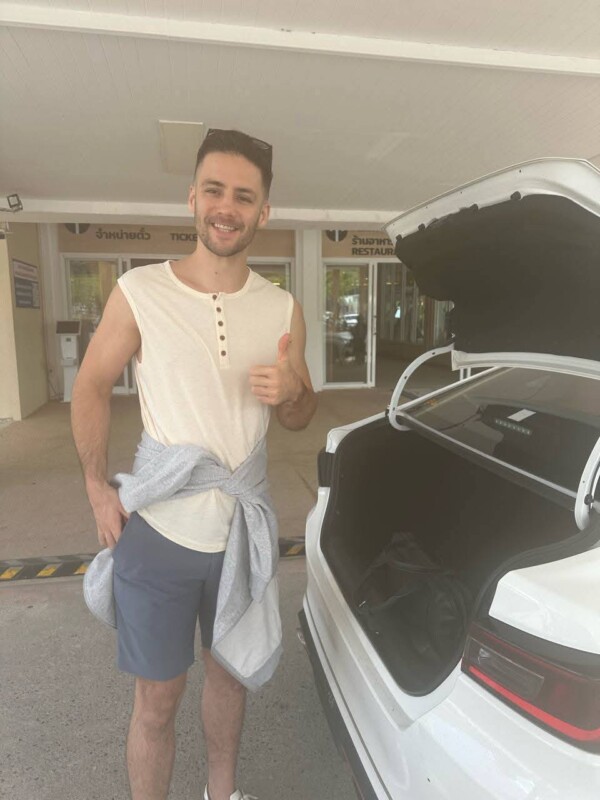 รถเช่าพร้อมคนขับกระบี่