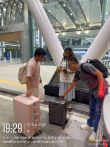 MinladaTravel.co .th บริการรถเช่าพร้อมคนขับ 87